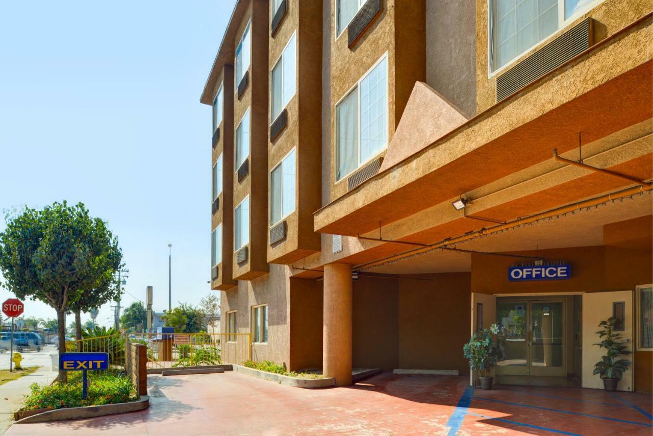H3 Inn & Suites - Lax Airport - Los Angeles Inglewood Exterior photo