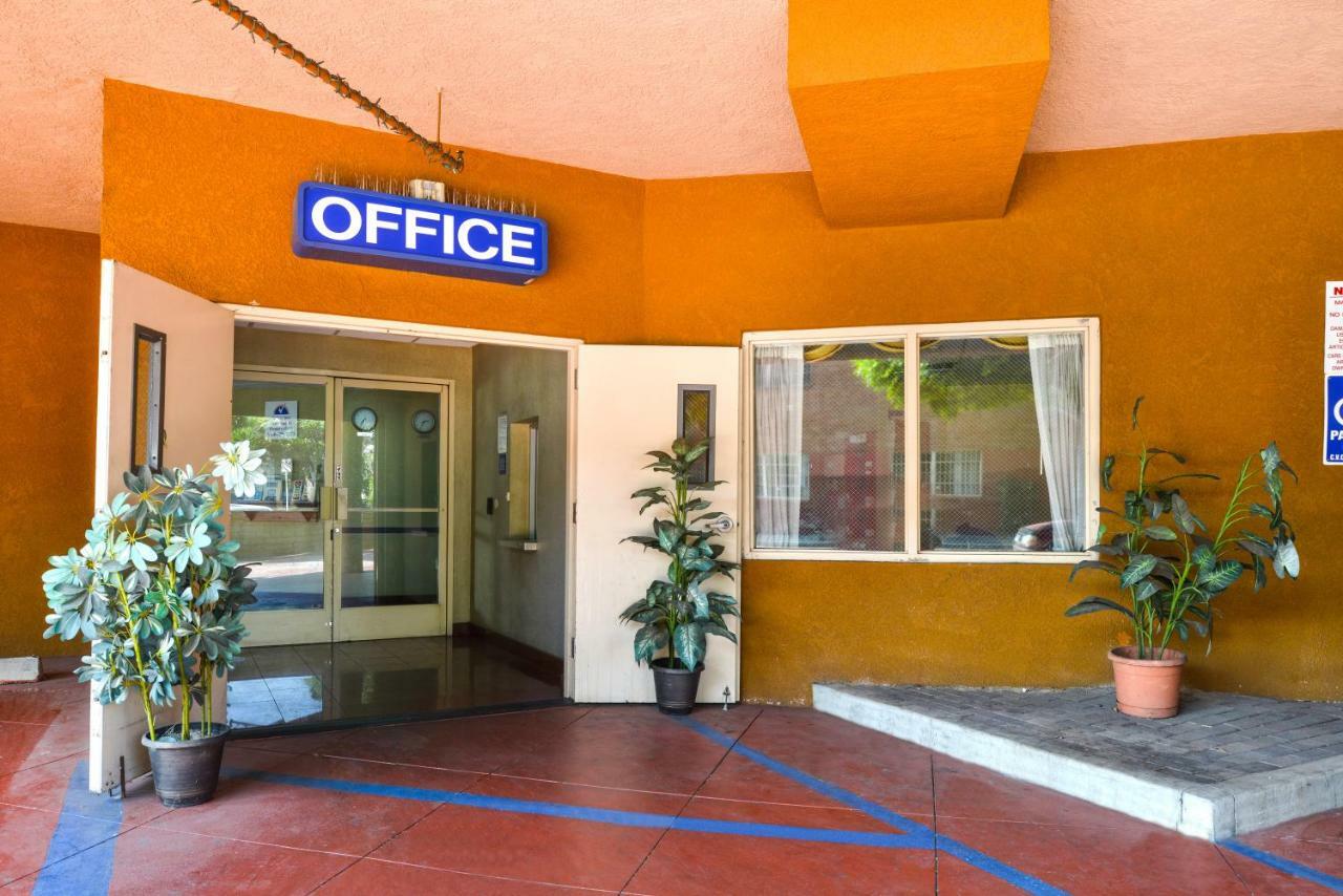 H3 Inn & Suites - Lax Airport - Los Angeles Inglewood Exterior photo